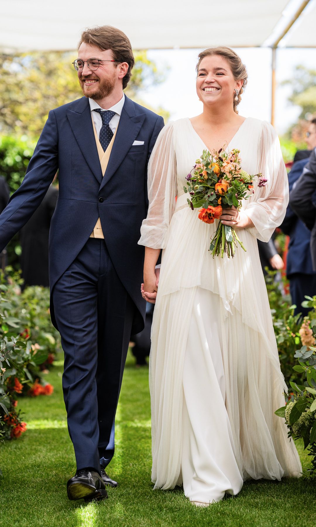 Lola García-Romeu y Jaime Velasco en una romántica ceremonia celebrada en Madrid