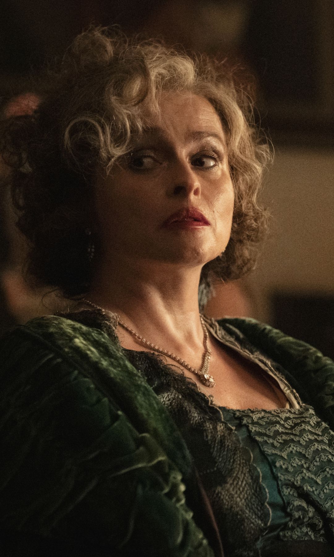 Elena Bonham Carter da vida a la madre de esta implacable detective