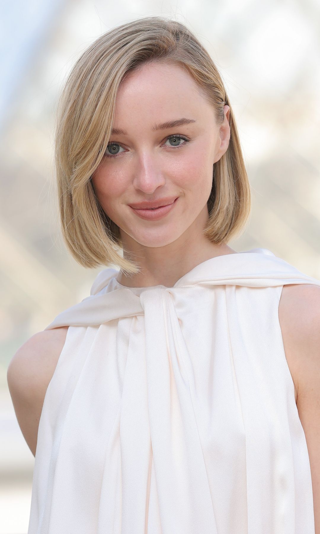 Phoebe Dynevor