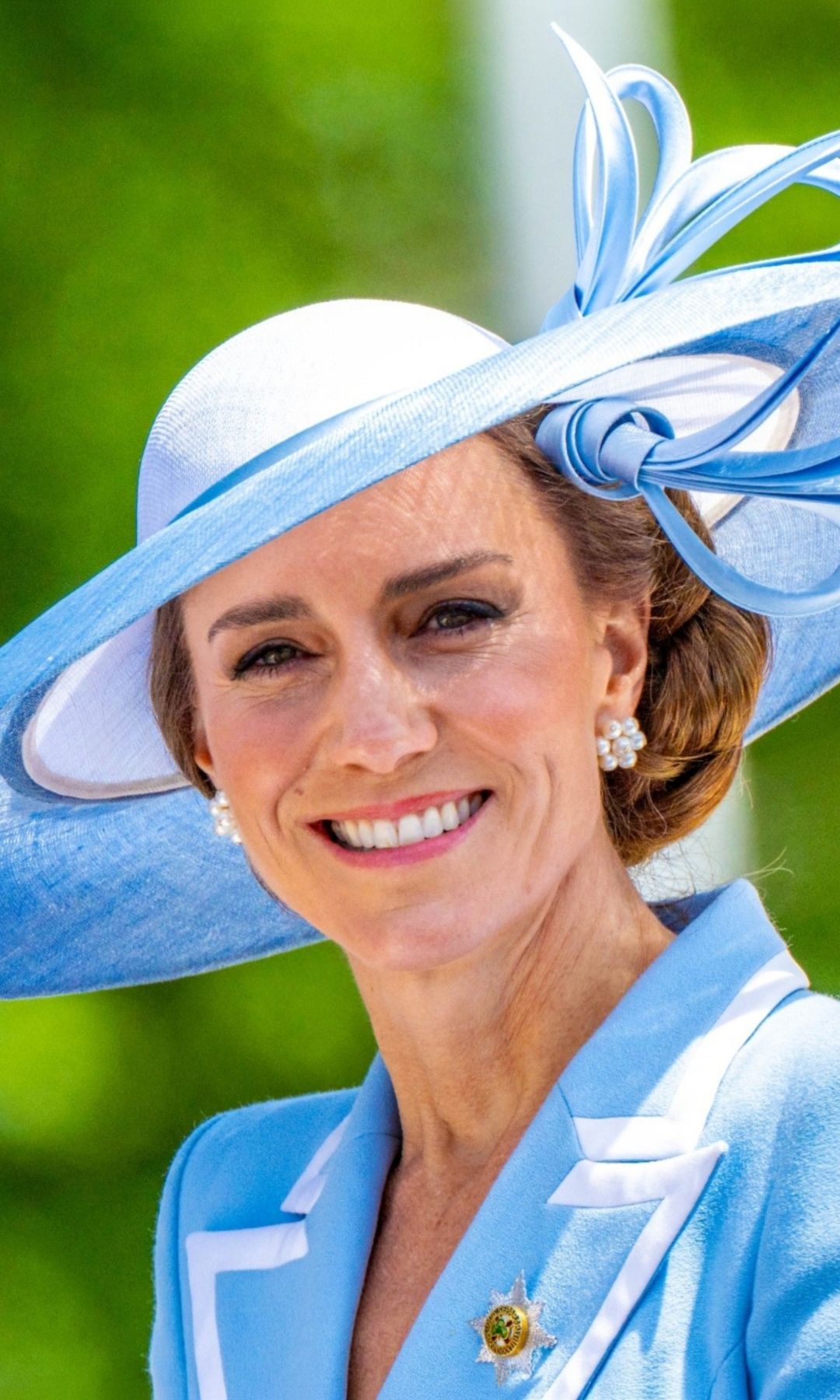 El color que une a la princesa Leonor, Kate Middleton y Lady Di: "Era tan raro y valioso que llegó a ser más caro que el oro"