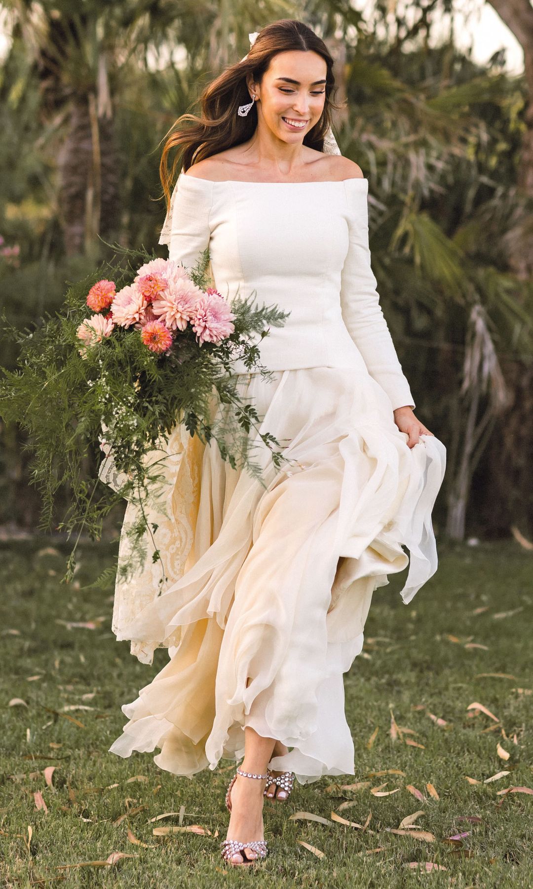 María, hija de Pepín Liria, en una fotografia junto a su esposo durante su boda