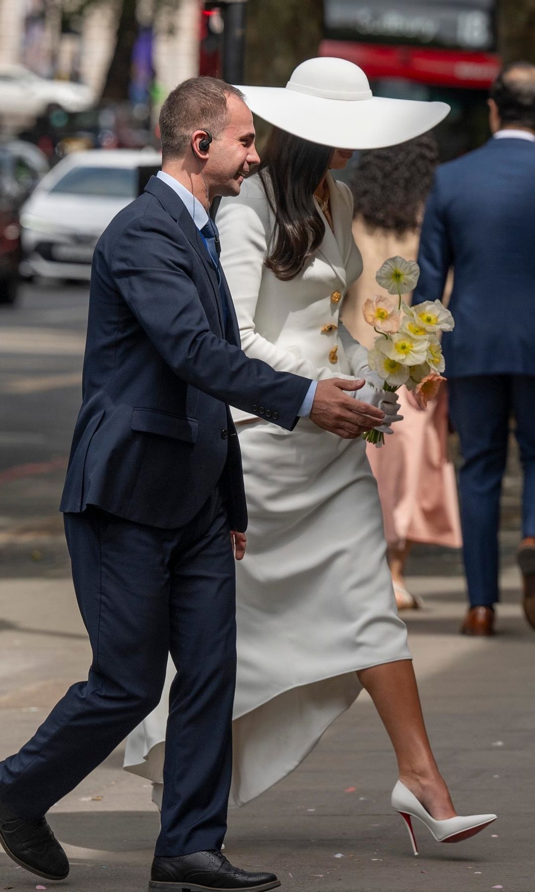 Dua Lipa y Callum Turner se casan en el Old Marylebone Town Hall de Londres, el 1 de junio de 2026