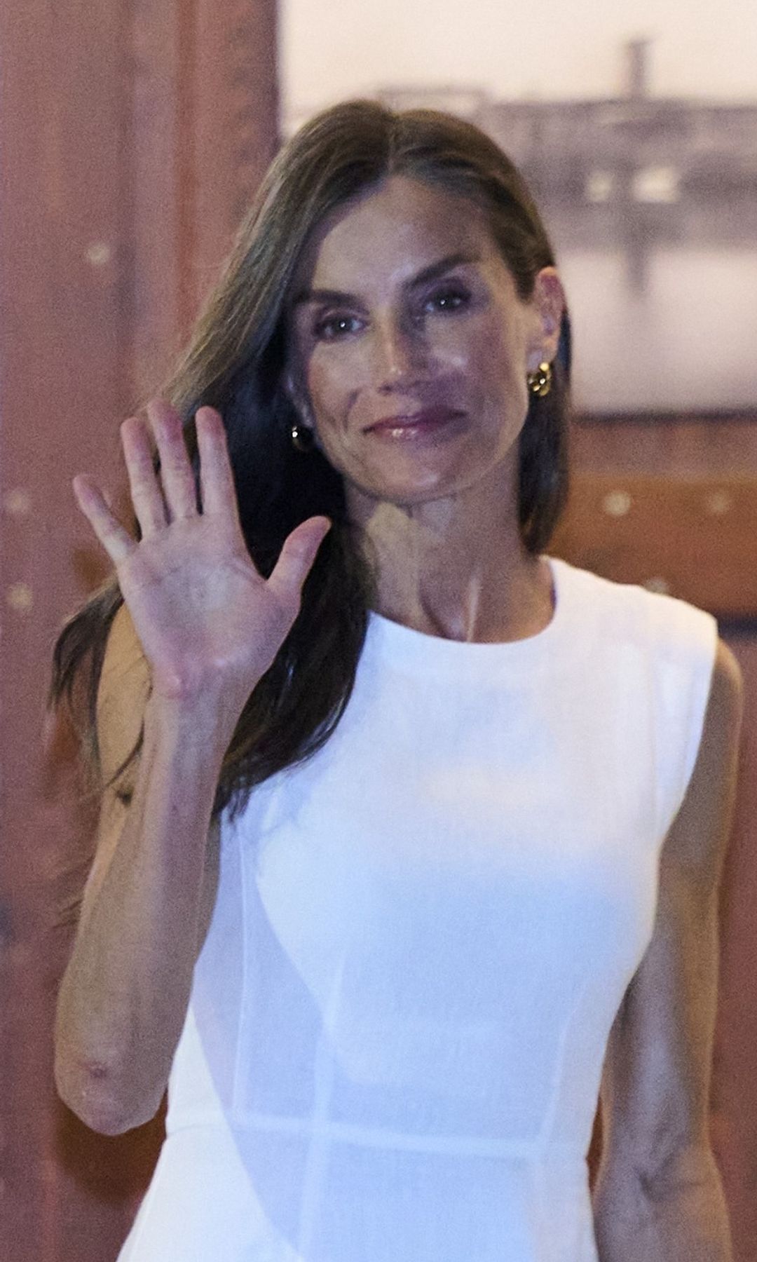 Los estilismos de la Familia Real durante su cena en Mallorca: un elegante y curioso vestido con tres vidas en su armario