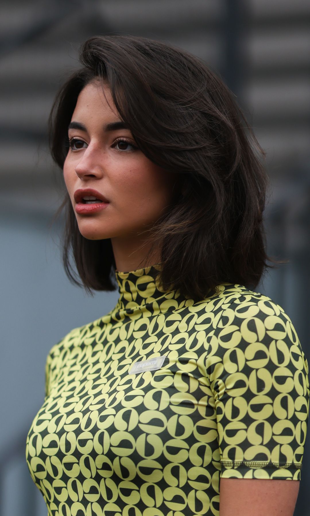  Corte de mujer para pelo corto