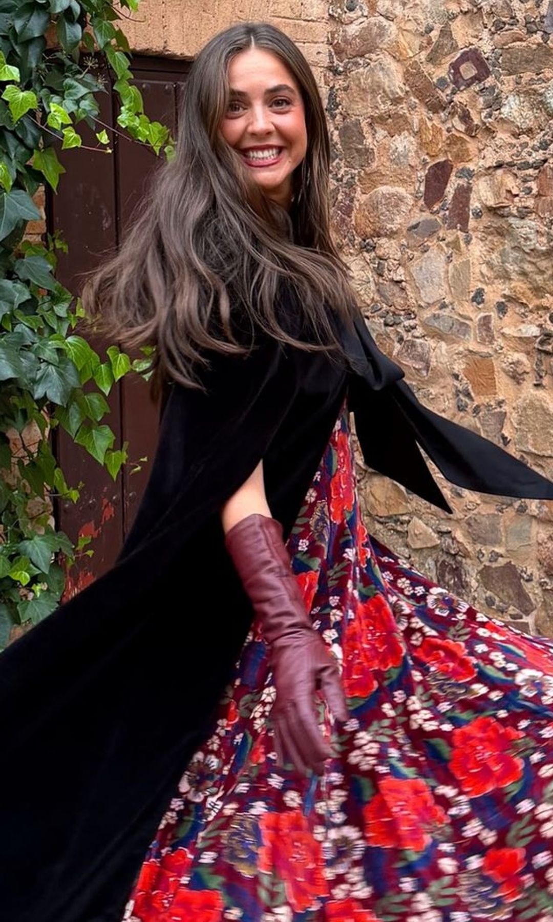 Los pusieron de moda la reina Isabel y Jackie Kennedy con siglos de diferencia y hoy se combinan hasta con vaqueros para formar looks de otoño más elegantes