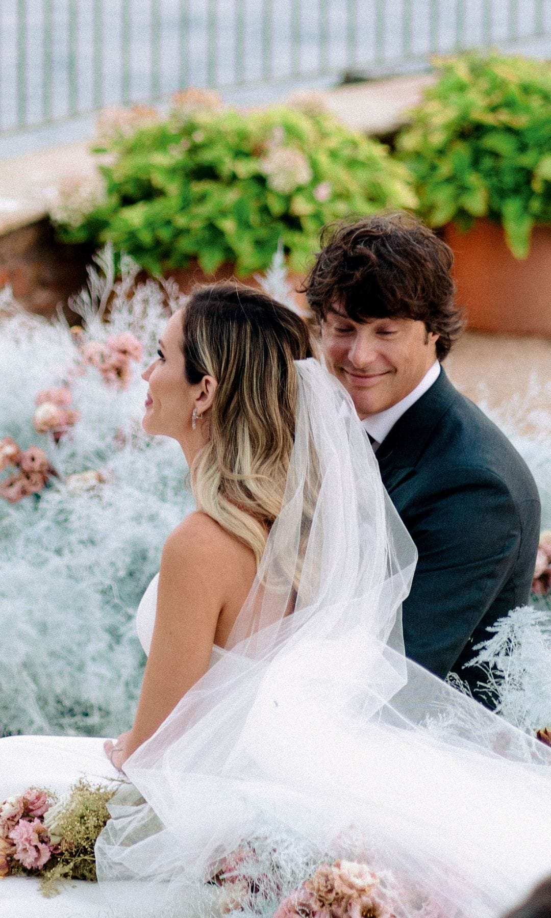Jordi Cruz y Rebecca Lima en un momento de la ceremonia