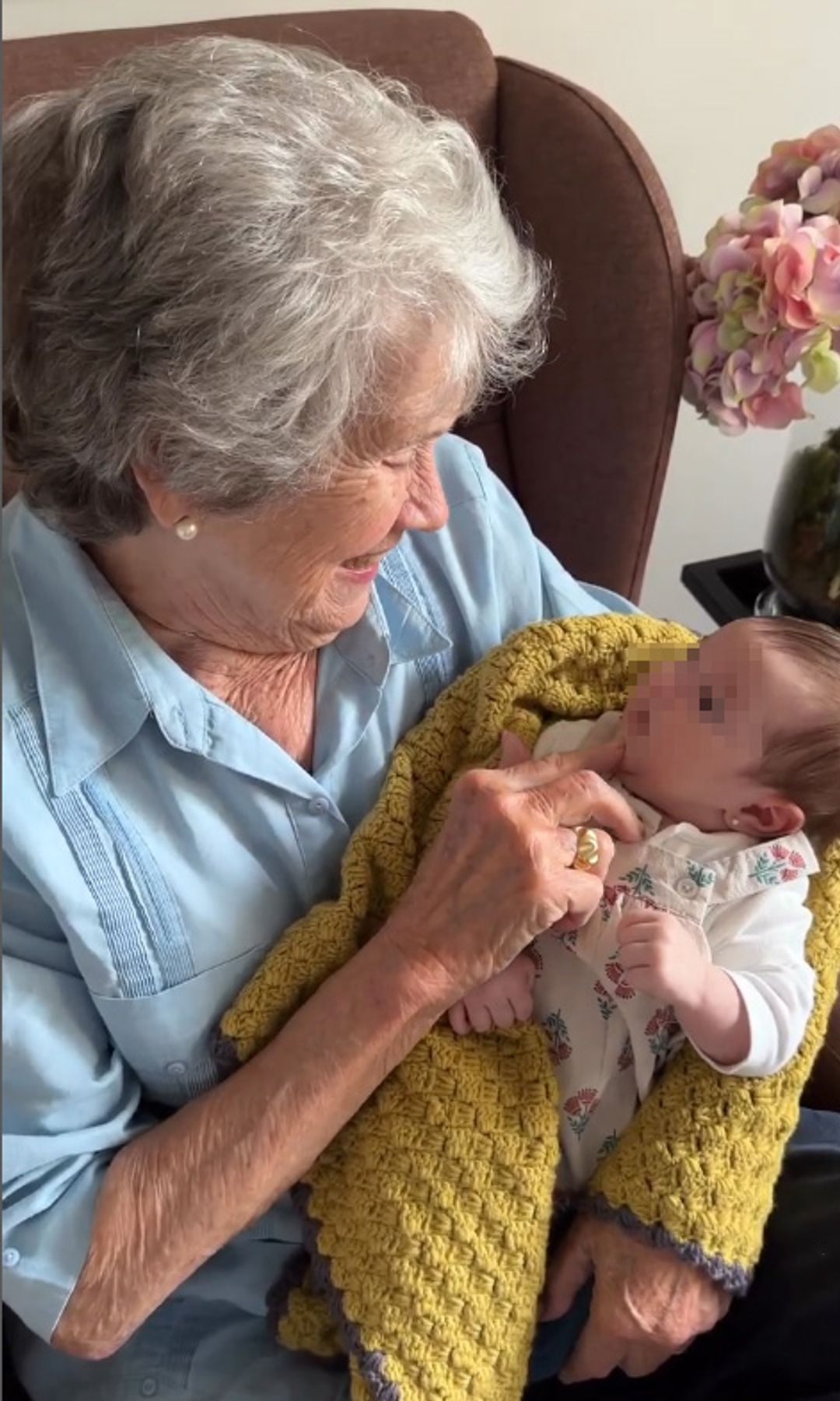 Rita Álvarez, madre de Emilio Aragón, el pilar fundamental de una gran familia