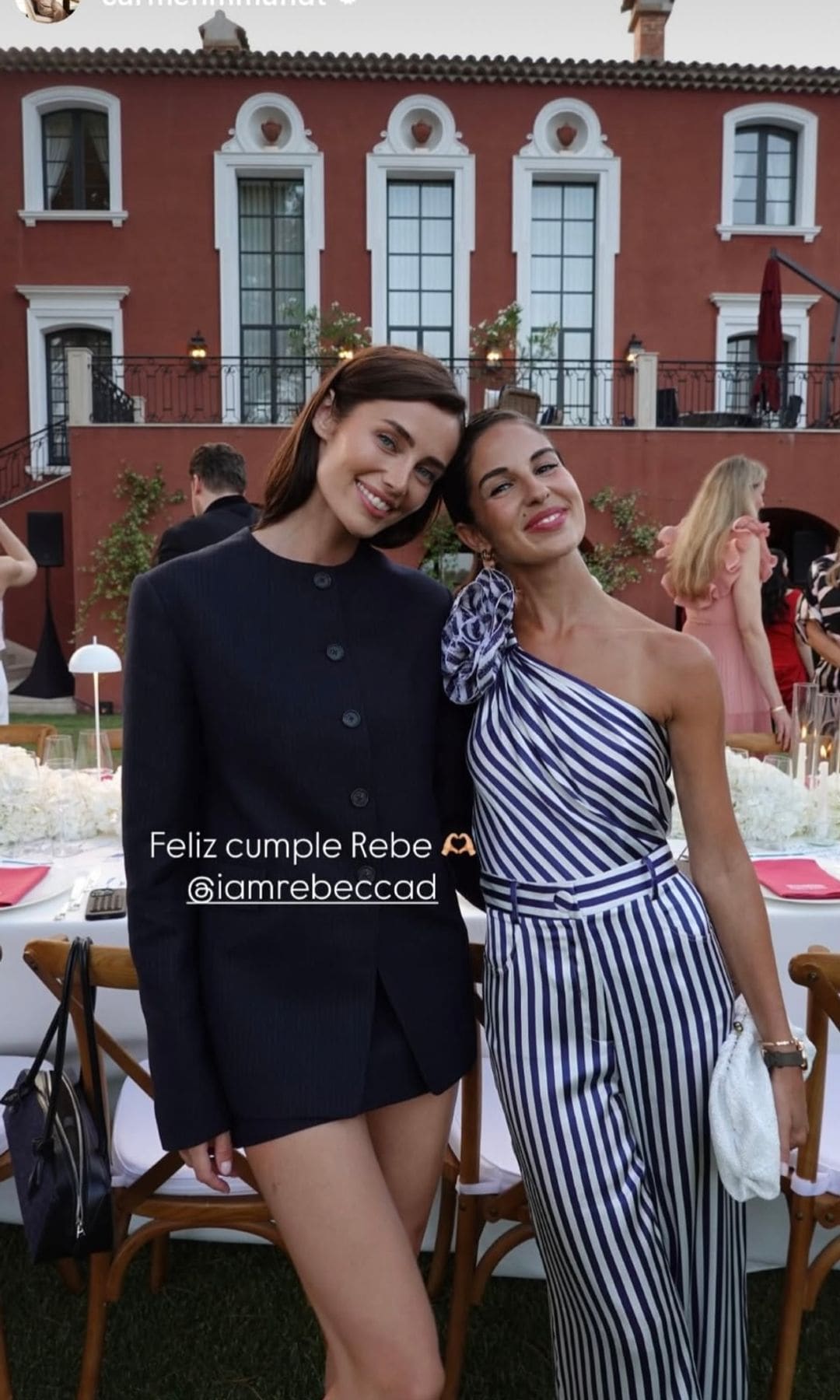Carmen Mundt felicita a Rebecca Donaldson por su cumpleaños a través de Instagram