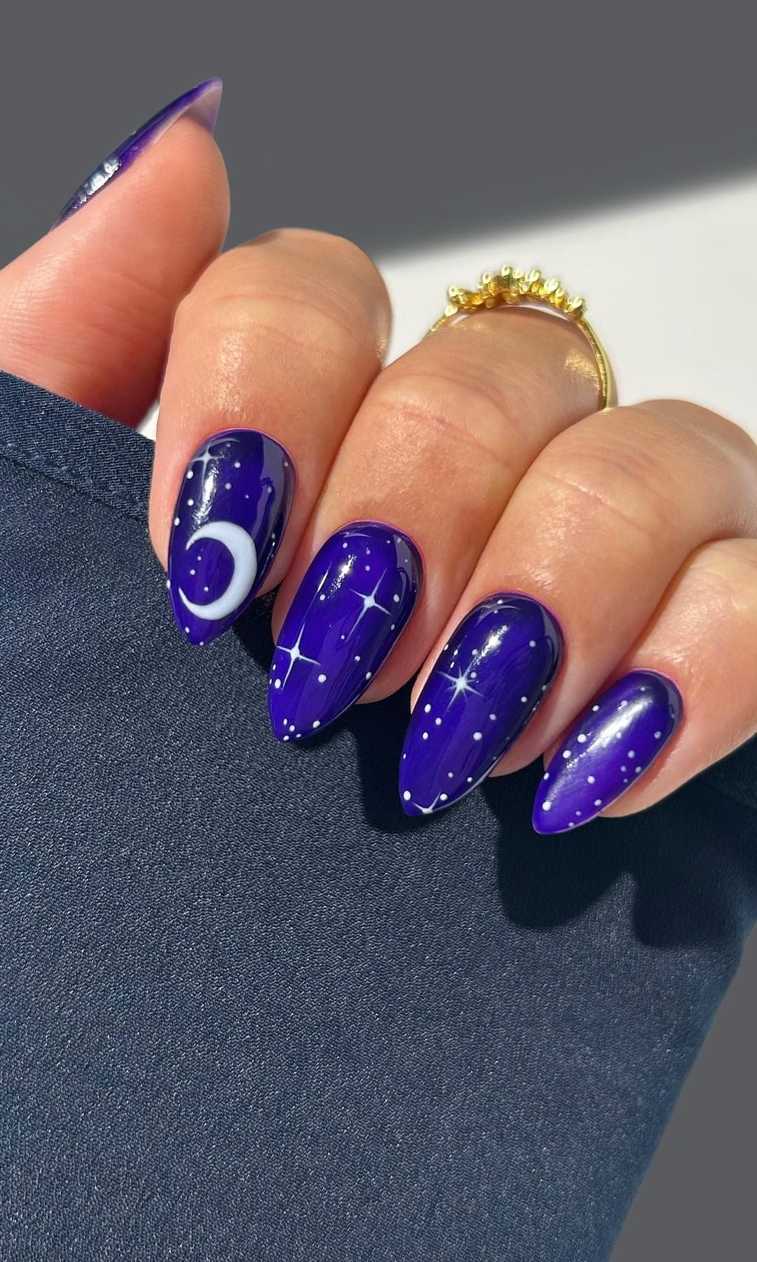 Manicura de media noche