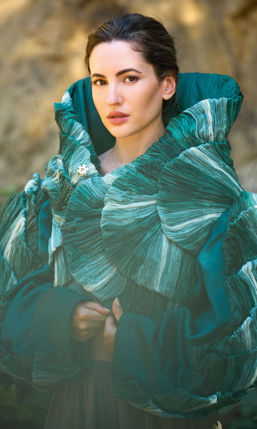 Un retrato de Ivana Baquero