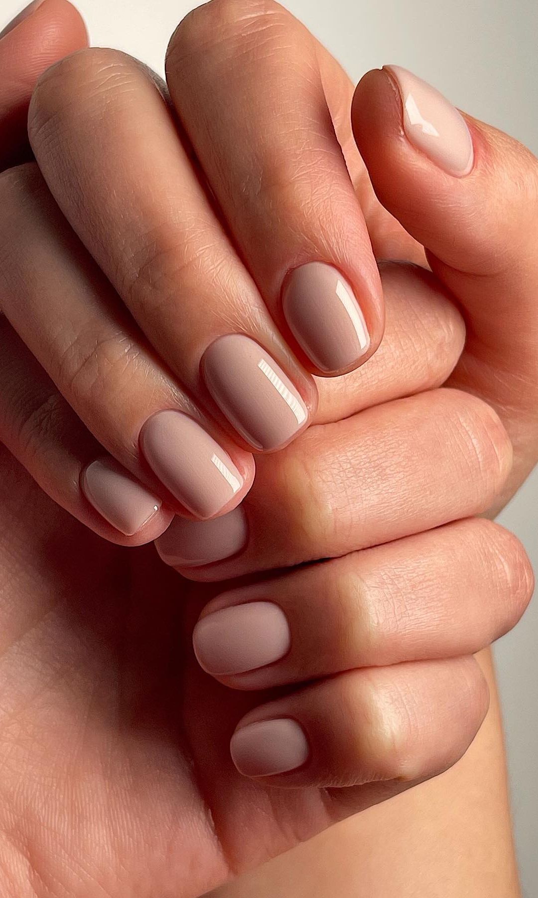 Manicura color natural 