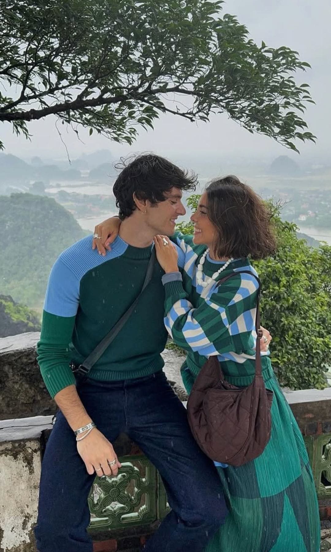 FASHION parejas que visten con el mismo estilo