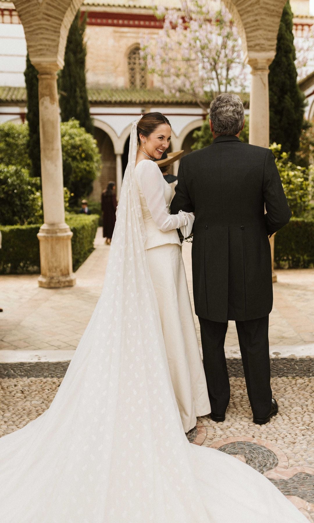 Vestido de novia viral de su madre boda córdoba