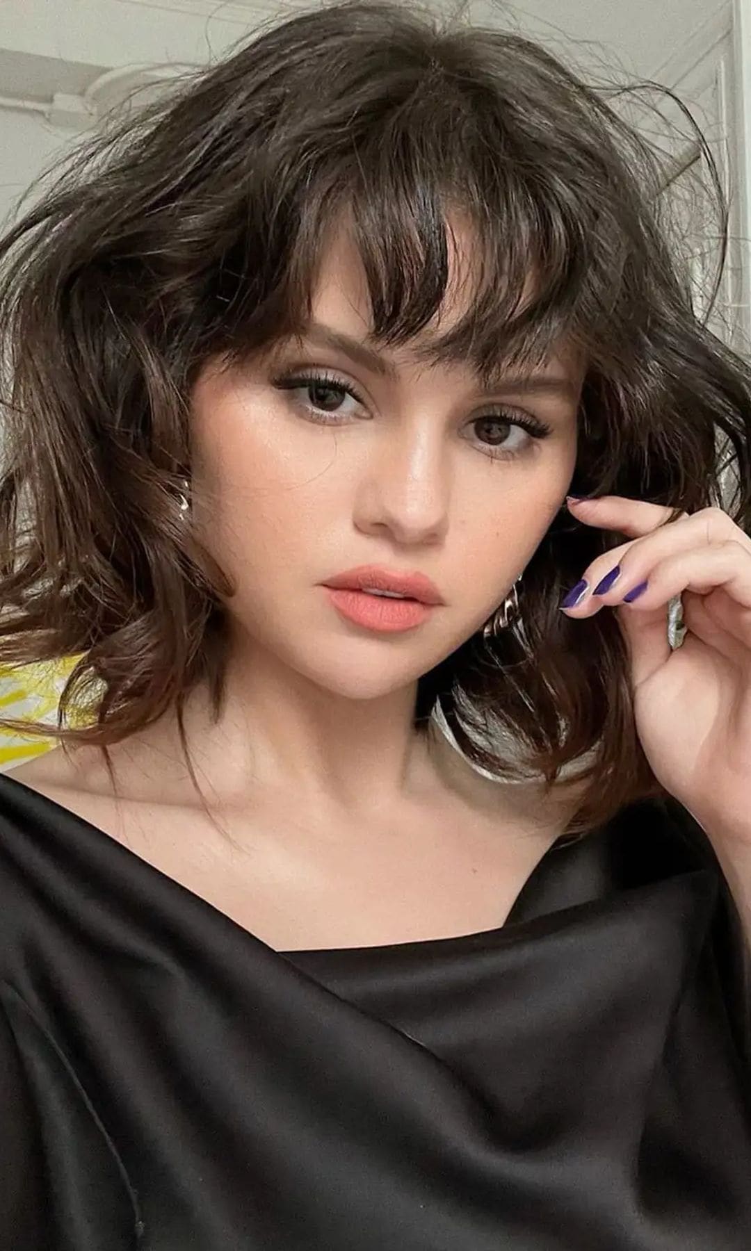 Corte mariposa midi de Selena Gomez