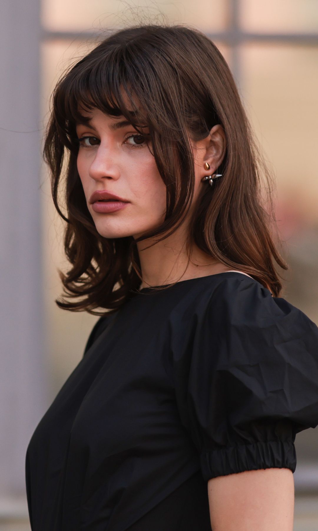  Corte de cabello corto con flequillo