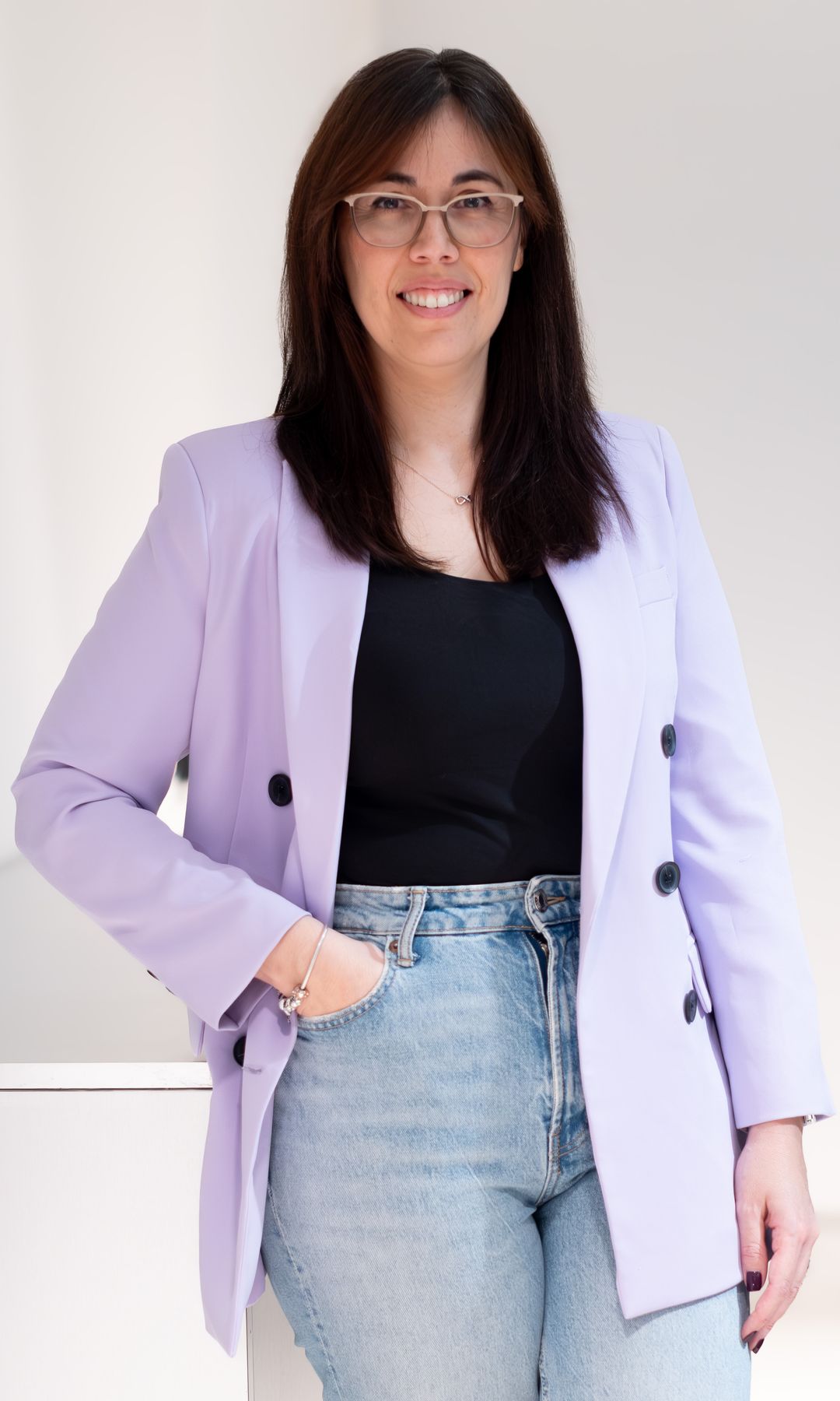 Elena Sánchez Escobar, psicóloga, directora clínica y cofundadora de yees!