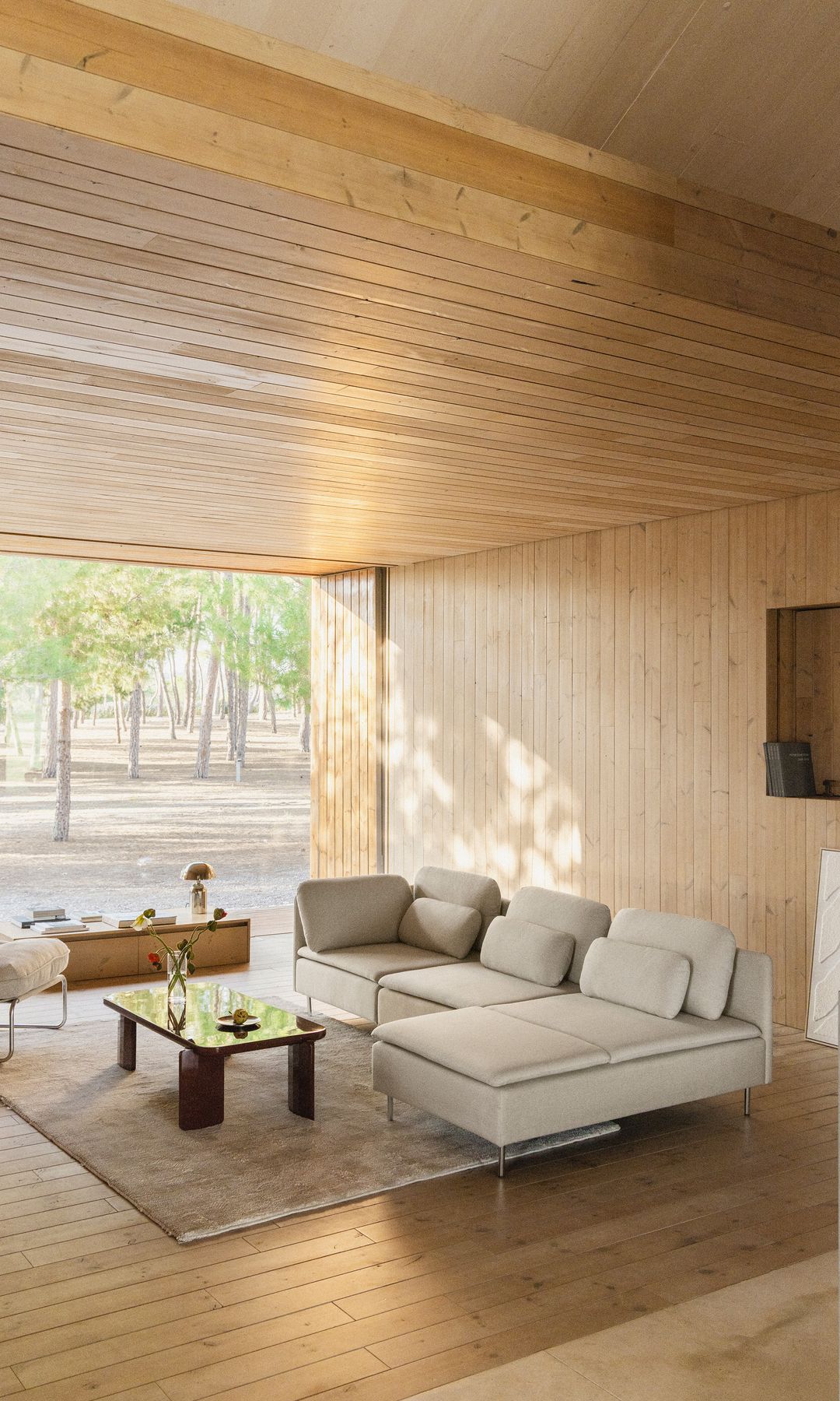 Salón de estilo japandi