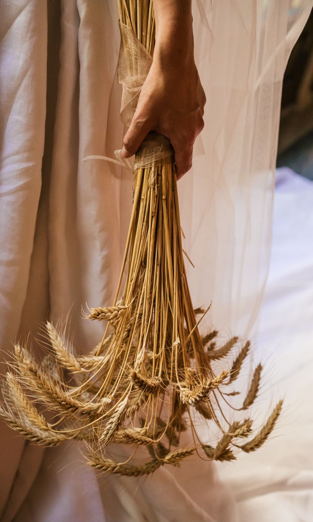 Ramo de novia de espigas de trigo
