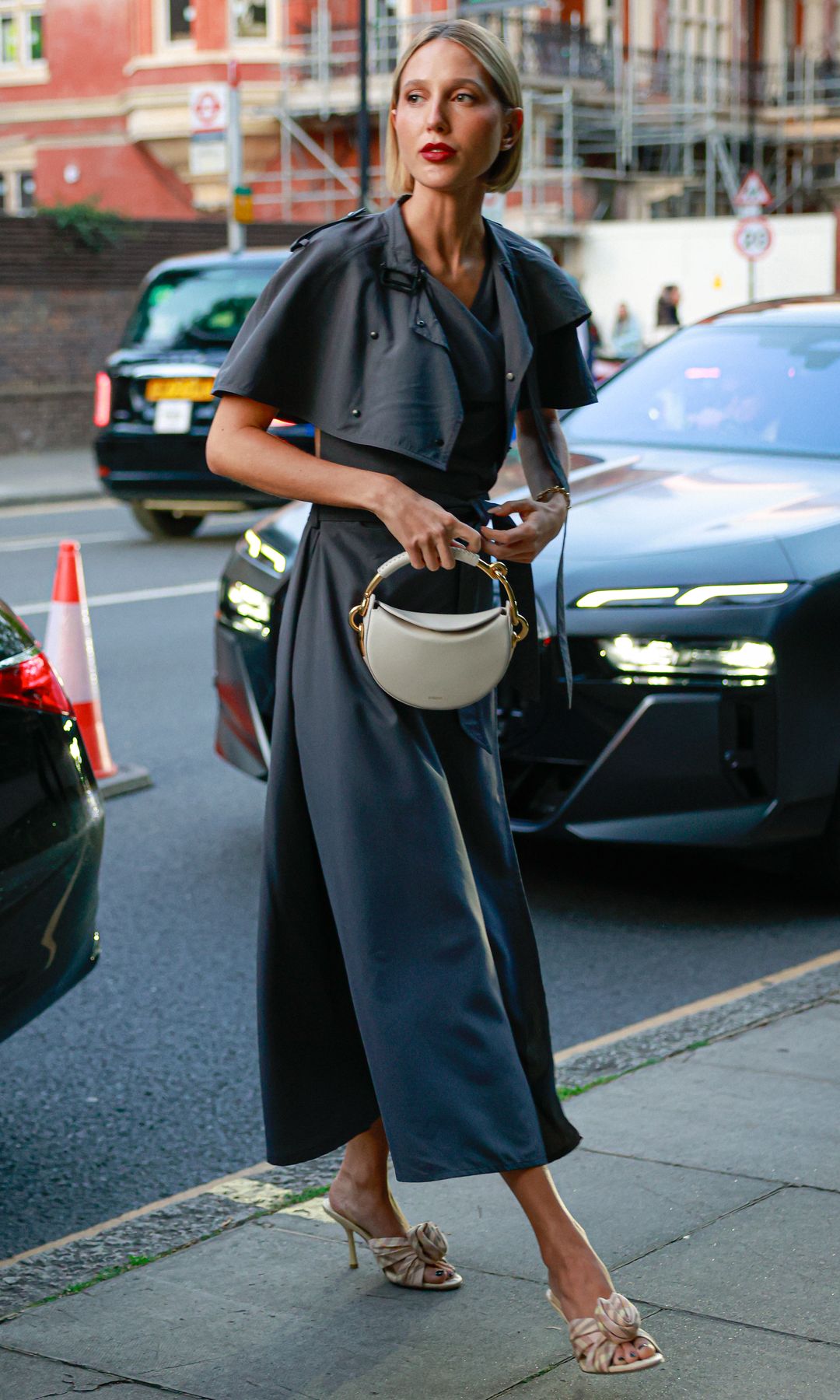 Olympia de Grecia en Milan Fashion Week