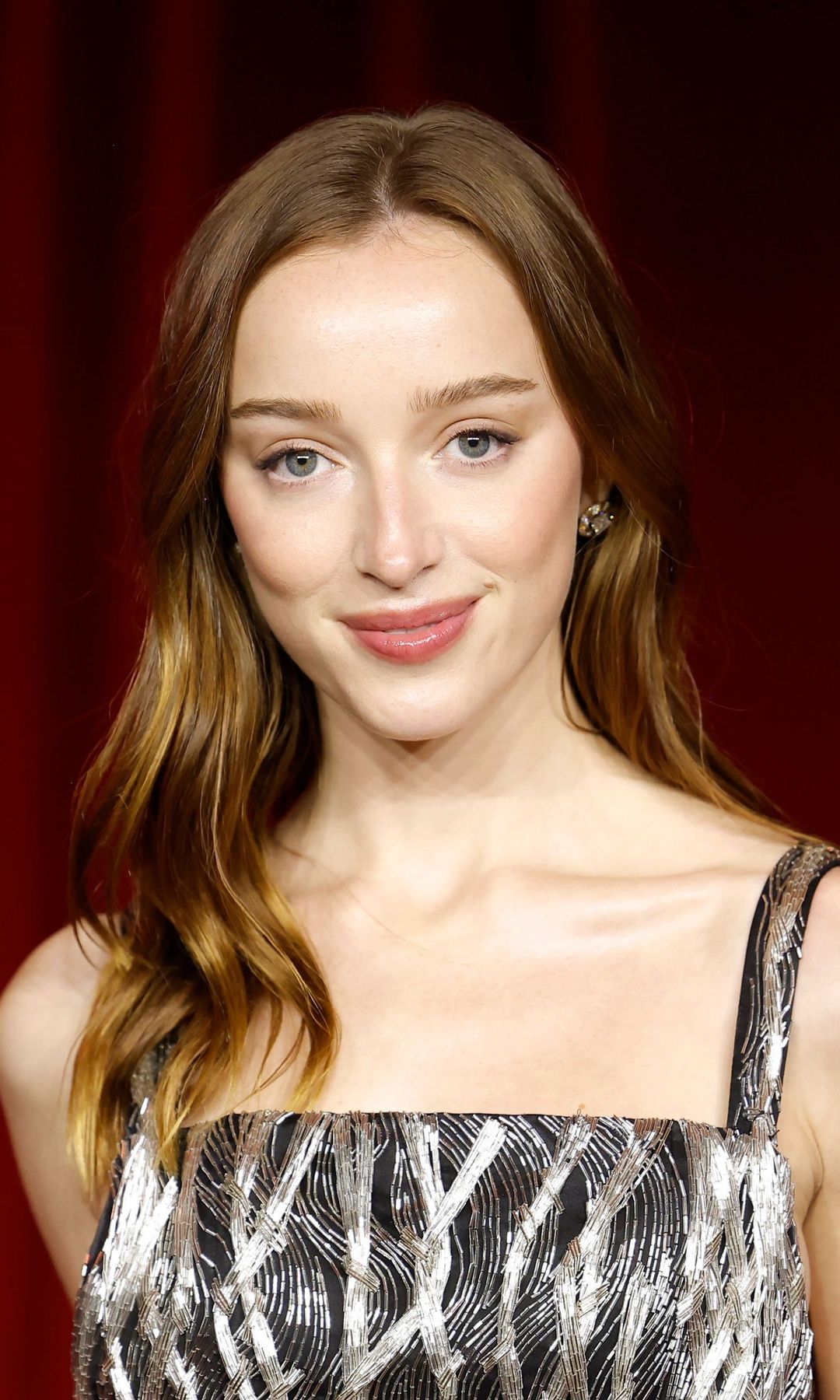 Phoebe Dynevor en Los Angeles, California, 2024.