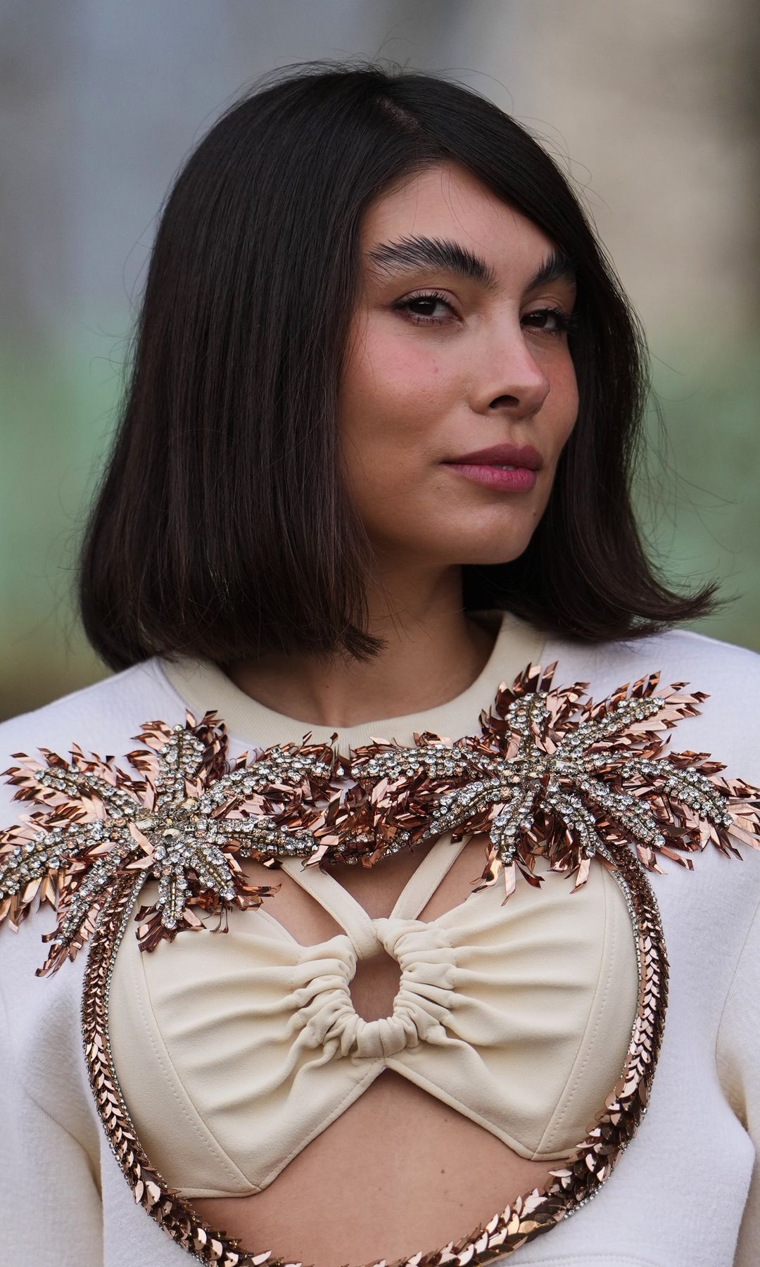  Corte de mujer corto 