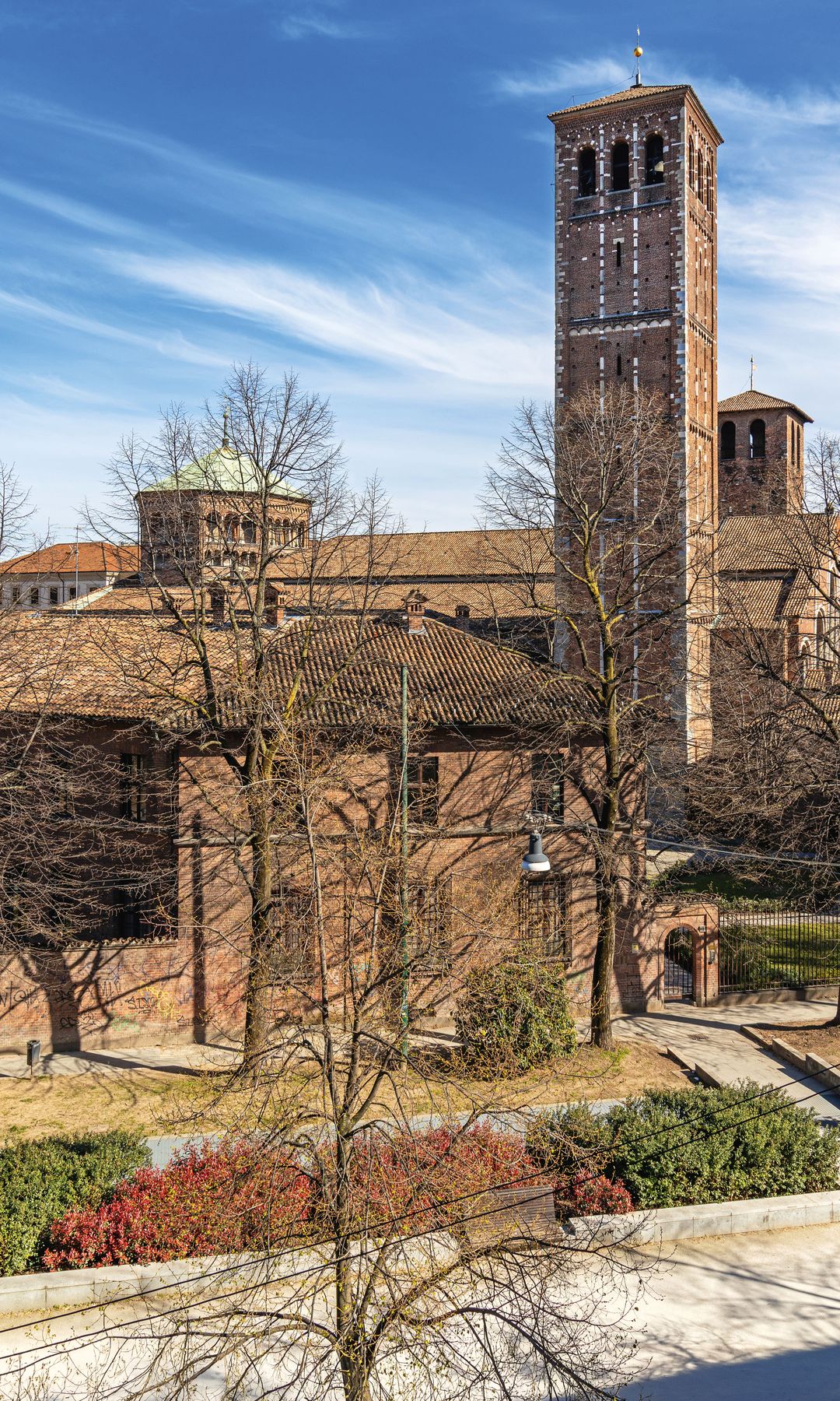 Fotografía de la basílica de San Ambrosio