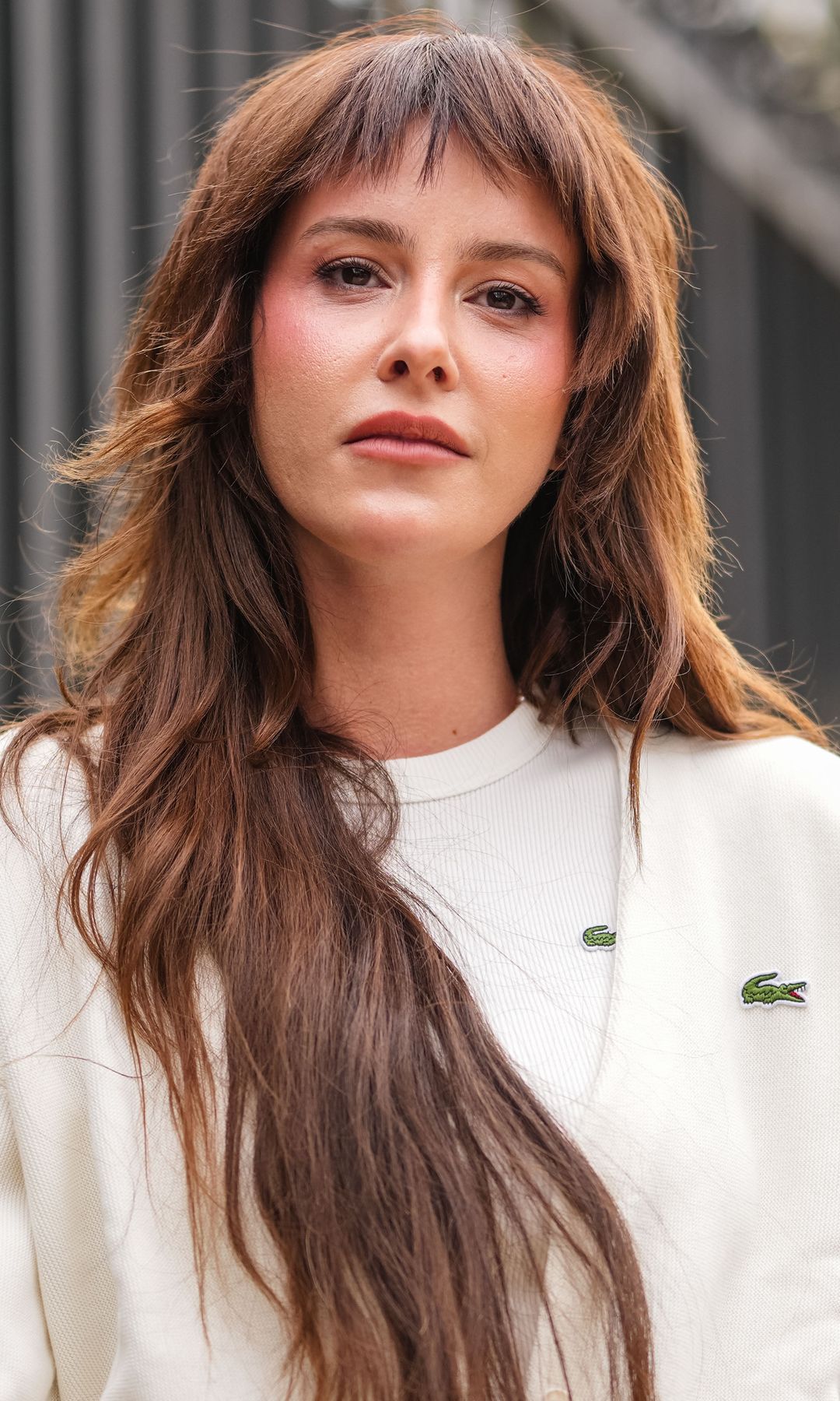 Mujer con pelo largo