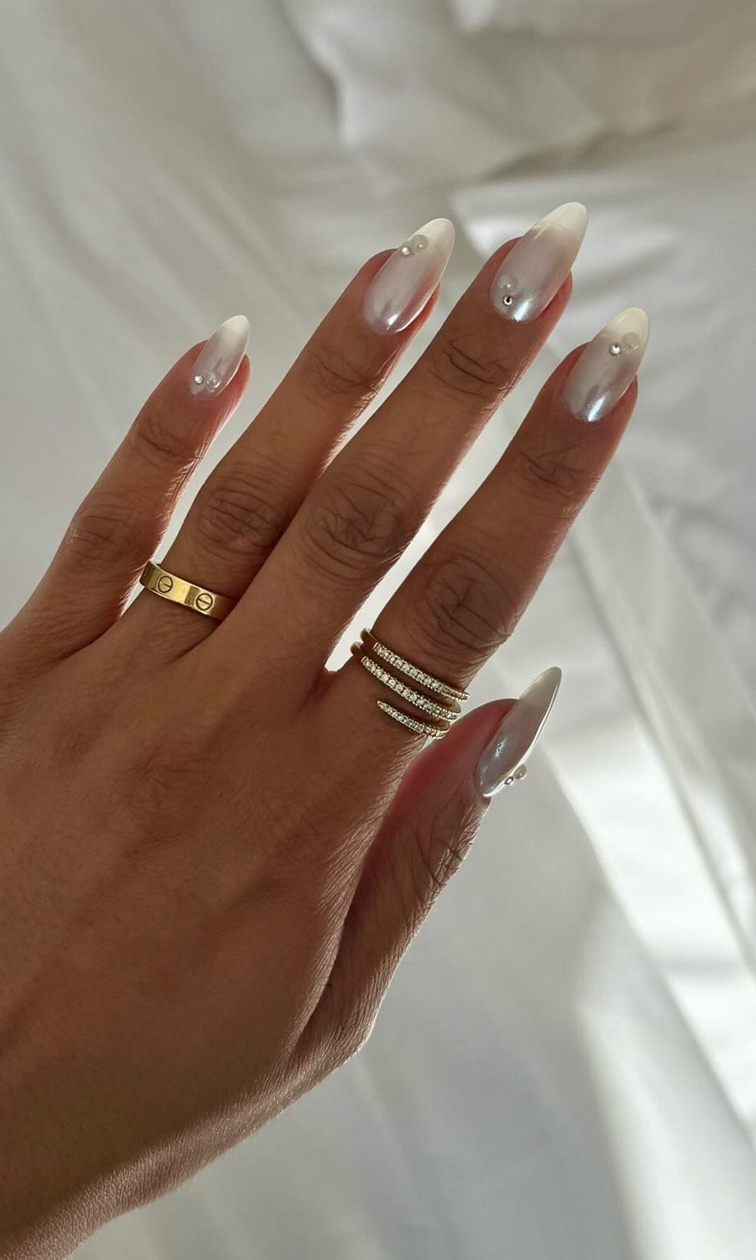 Manicura francesa efecto perla