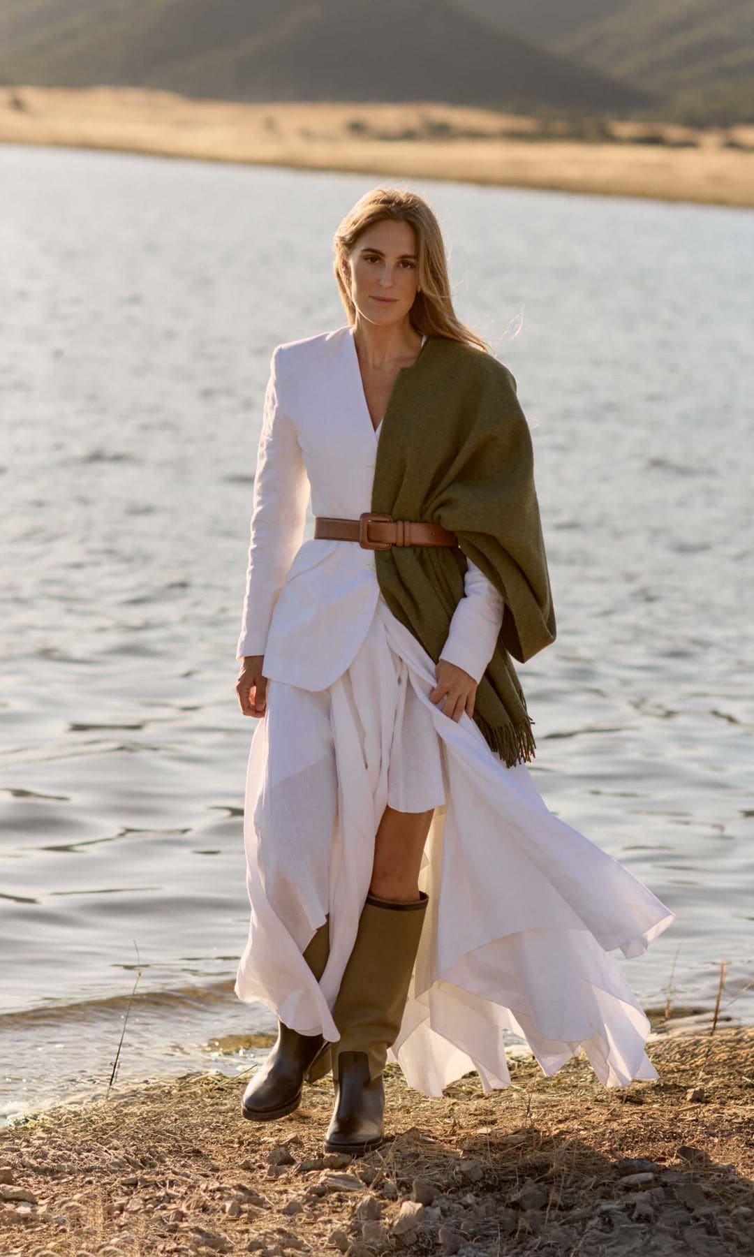 HOLA FASHION 143 Victoria Ortiz