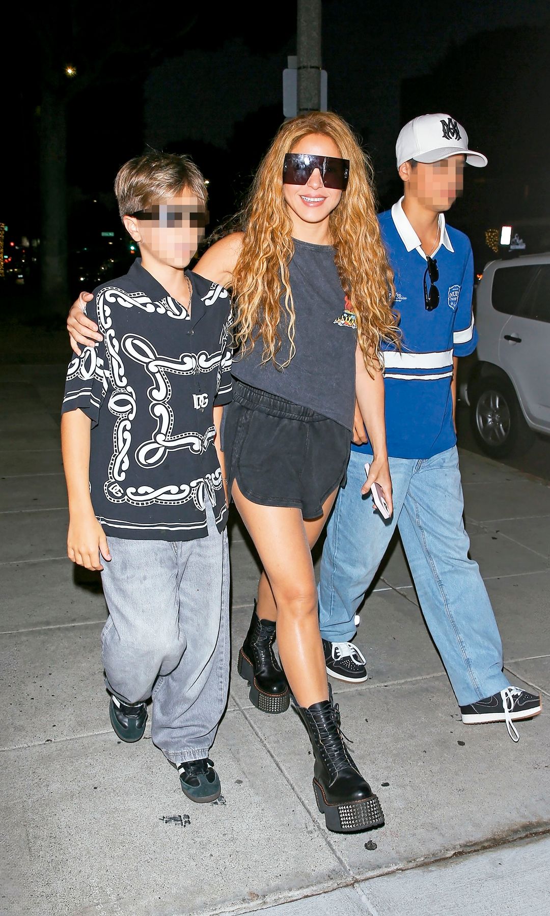 Shakira con sus hijos, Milan y Sasha