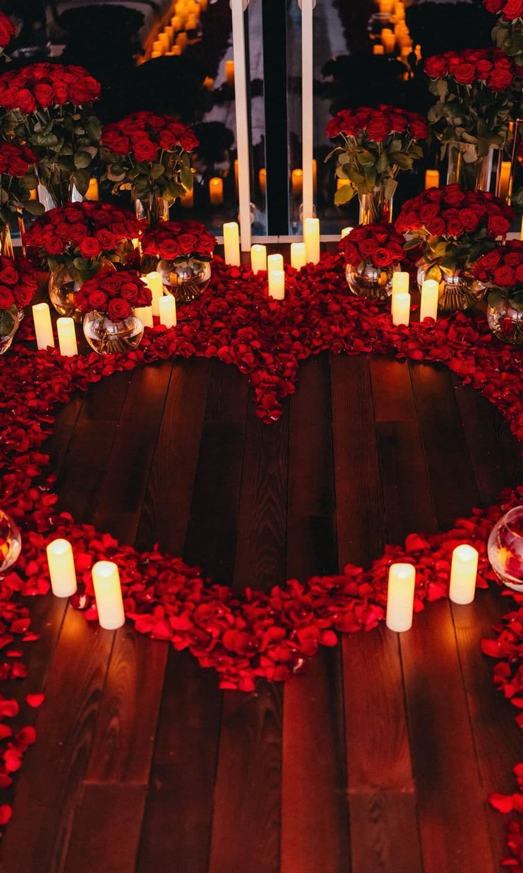 Así fue el escenario preparado por Charles Leclerc para su compromiso.