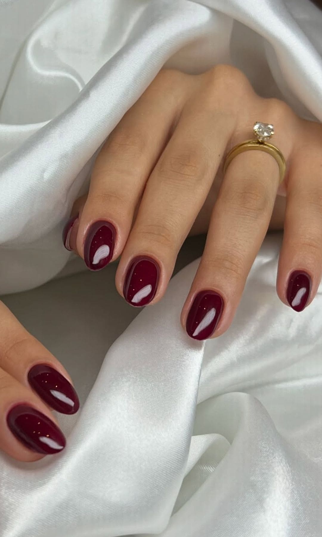 Manicura granate