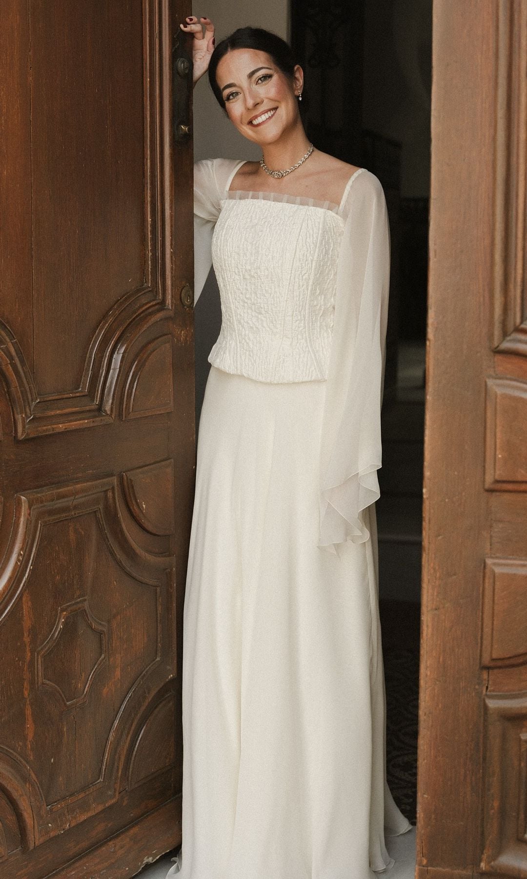 Vestidos de novia con escote cuadrado bodas en andalucia