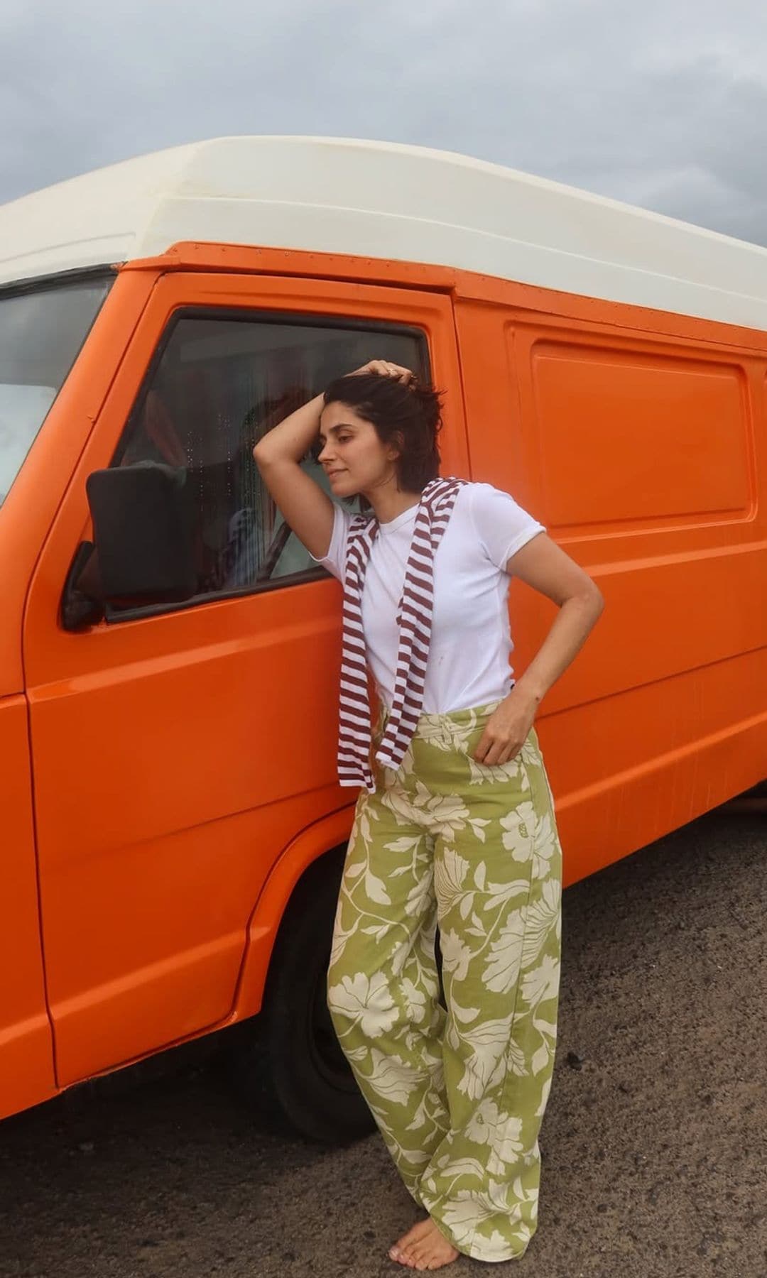¡HOLA! Fashion Llevar camiseta blanca de lunes a domingo