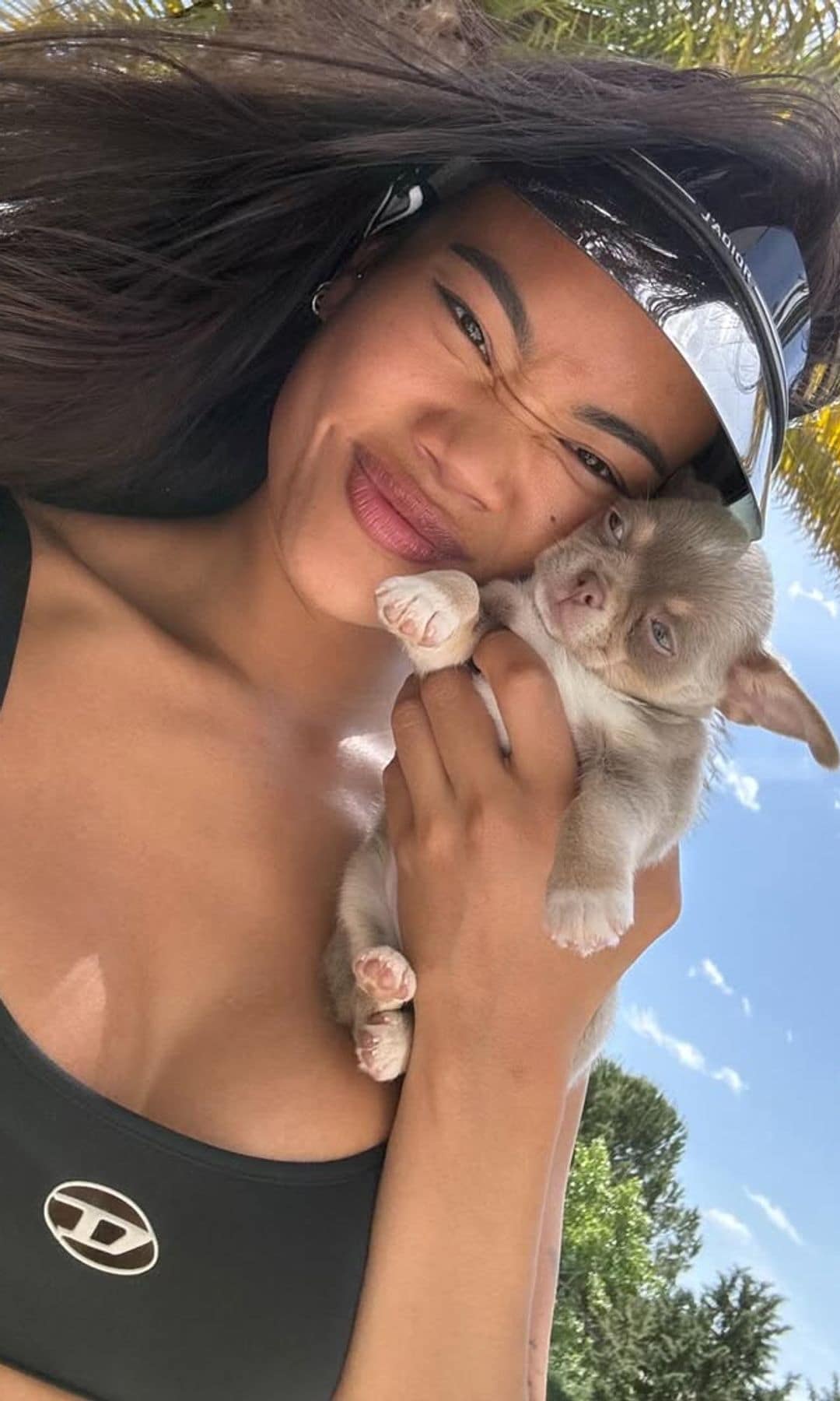 Nona Sobo luce cuerpazo y lanza un misterioso mensaje desde Ibiza tras sus fotos con Sebastián Yatra