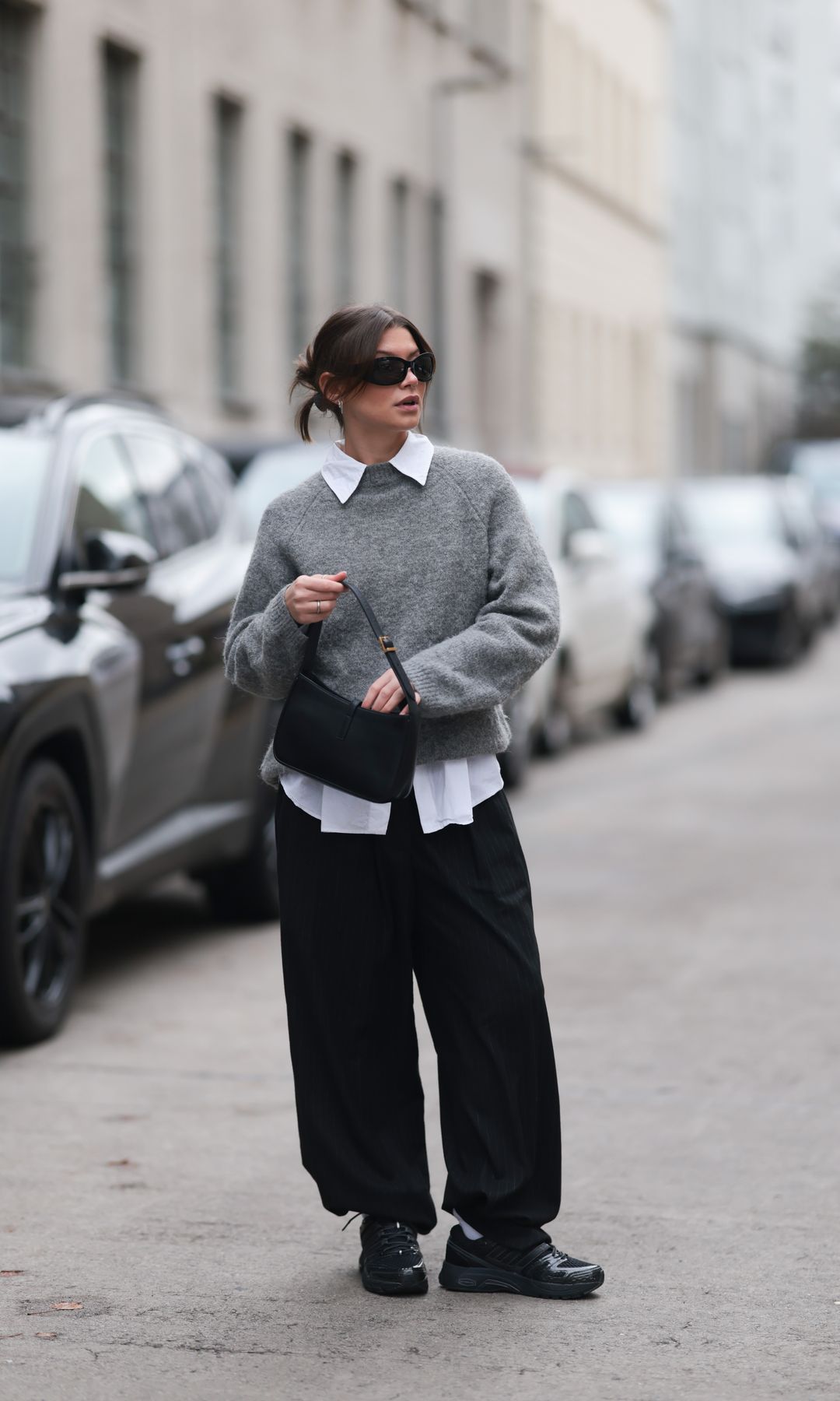 5 colores que combinan genial con el negro y te ayudará a crear looks muy elegantes