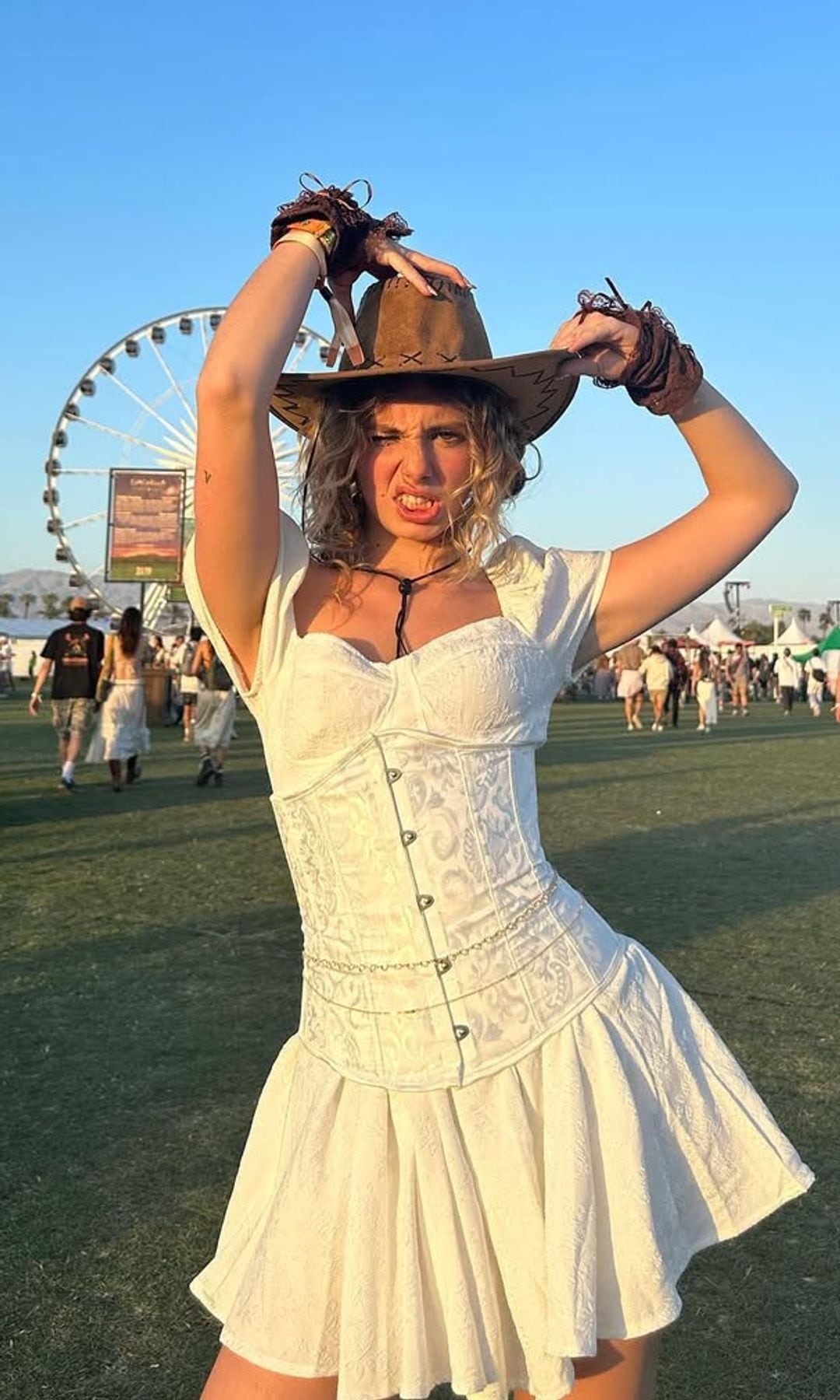 Claudia Garcia en Coachella 