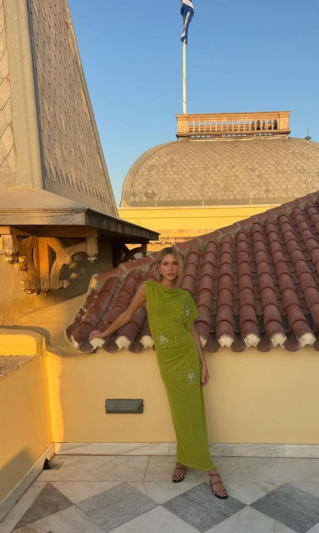 Olympia de Grecia con vestido largo verde