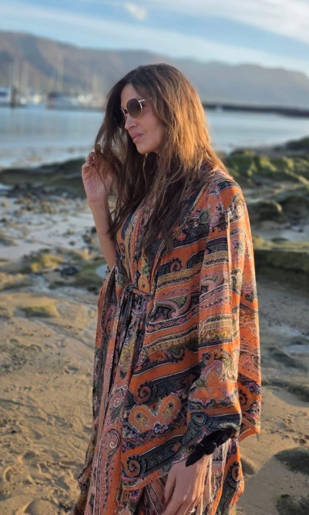 La periodista dio la bienvenida al 2026 en la isla de La Graciosa junto a su novio y un grupo de amigos