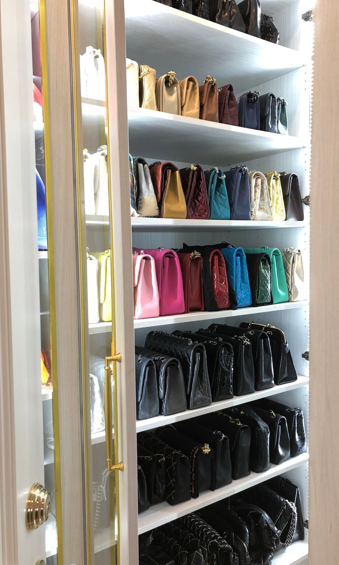 Más rincones del armario de Sofia Vergara