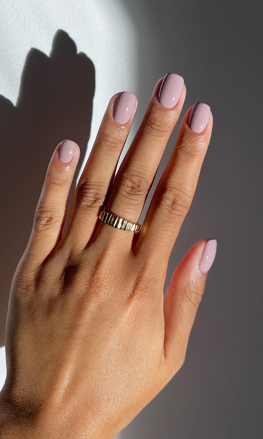 Manicura rosa