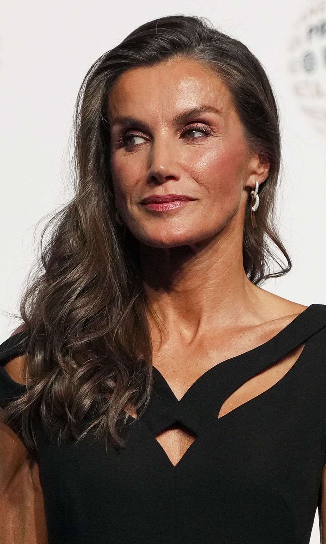 reina letizia con maquillaje bronceado