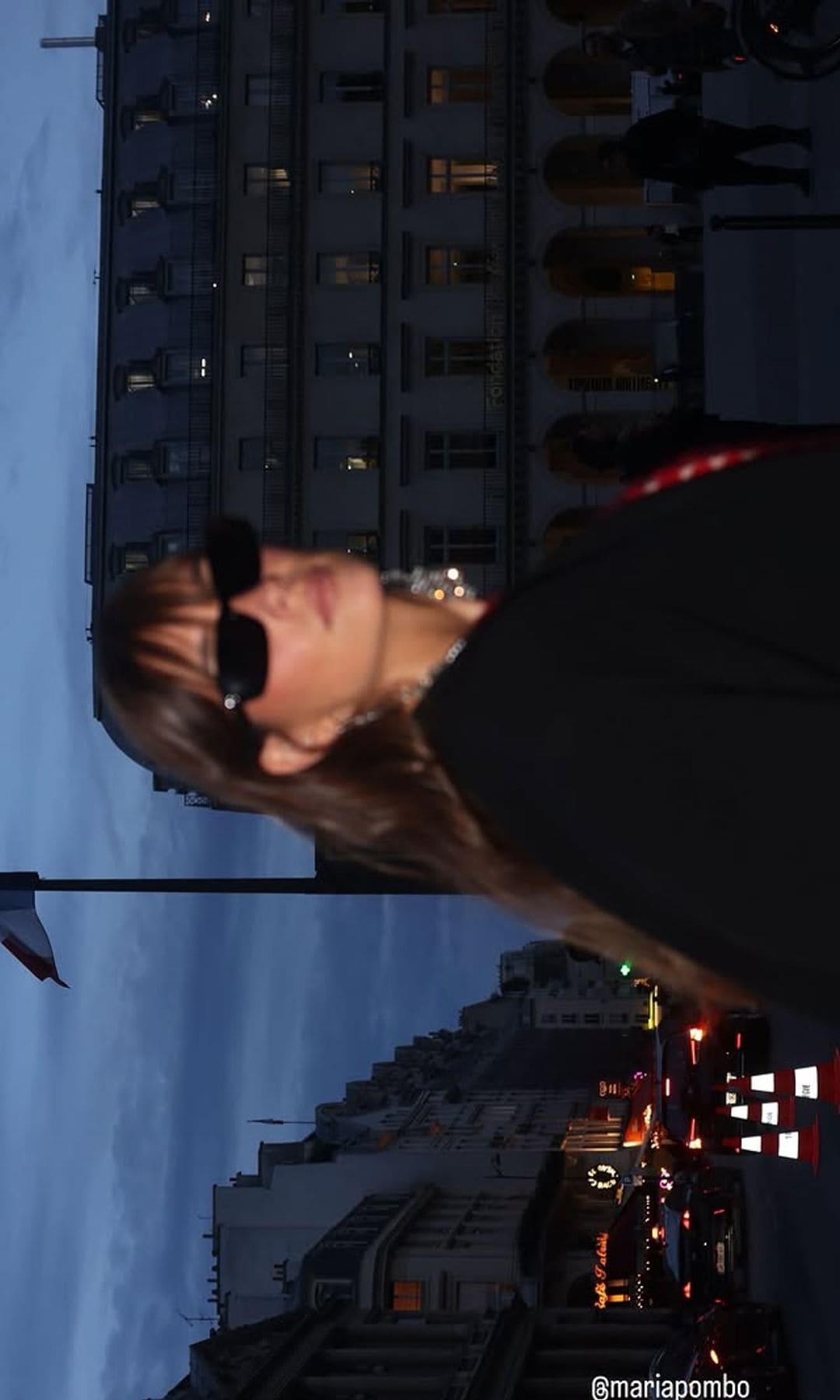 María Pombo con flequillo en París