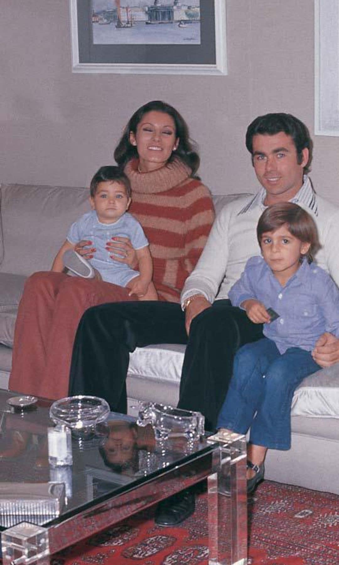 HOLA+ Carmen y Paquirri