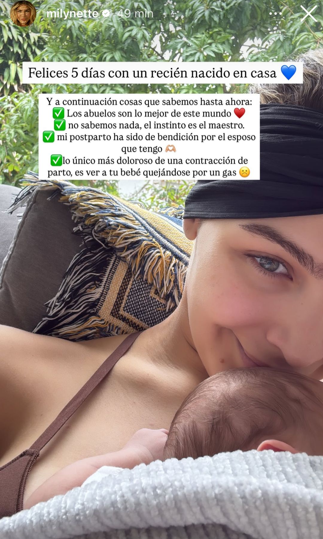 Migbelis Castellanos en sus primeros días como mamá de Caden.