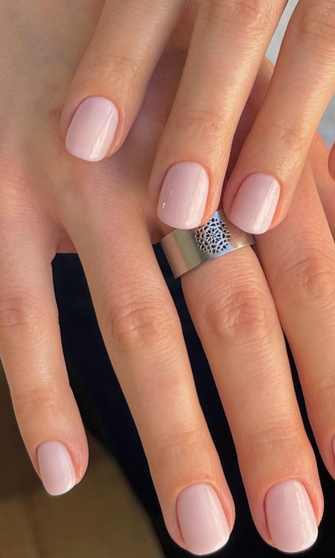 Manicura lechosa