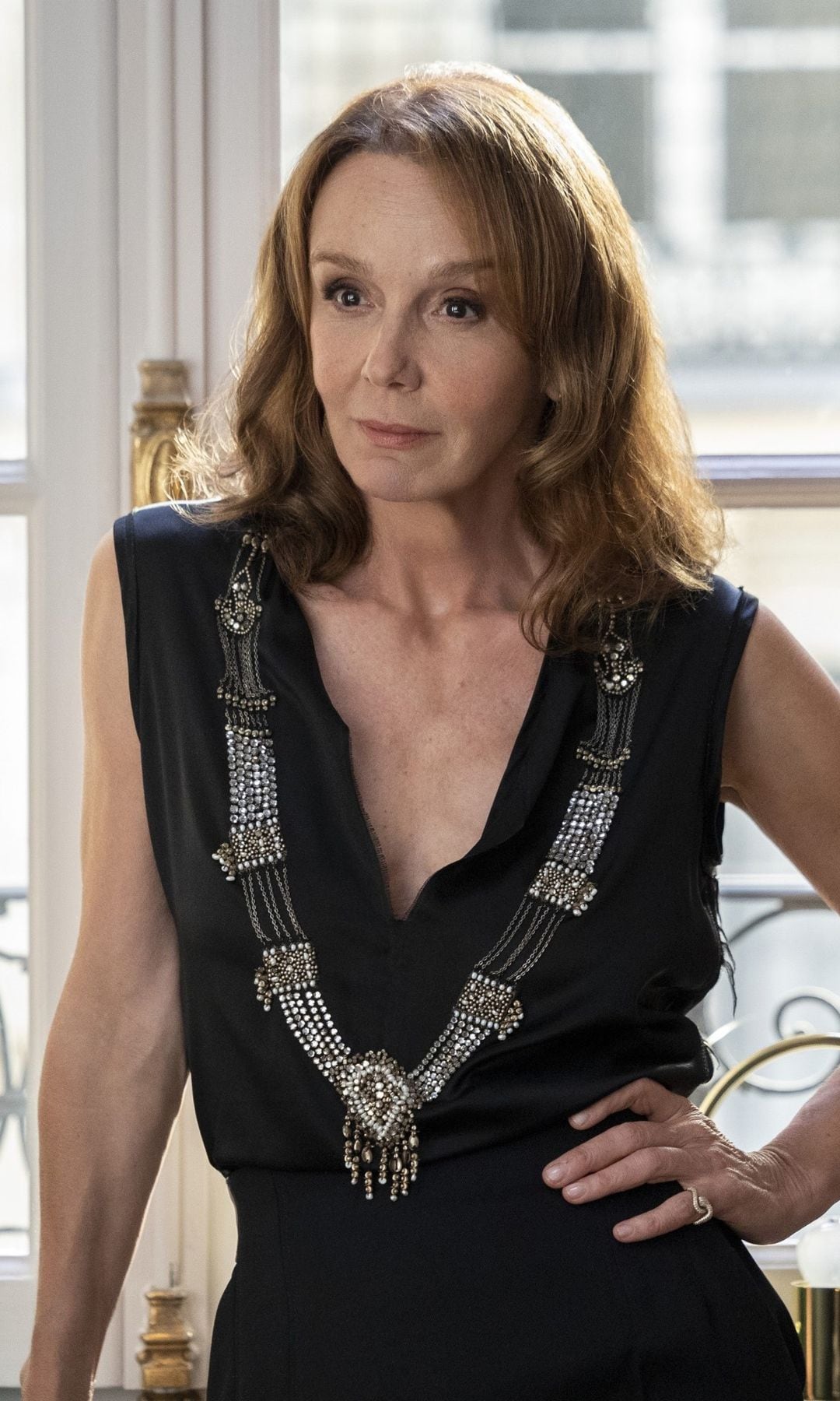 Philippine Leroy-Beaulieu, actriz de Emily in Paris.