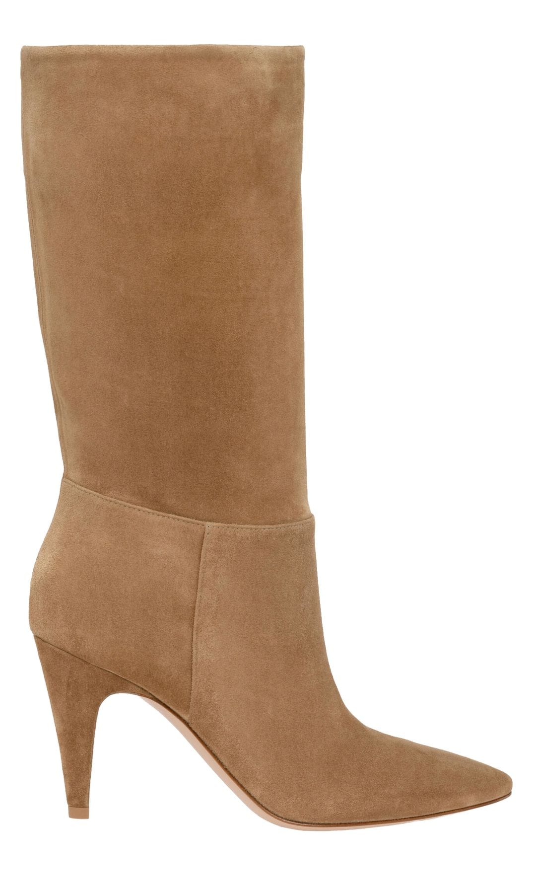 Bota de caña alta (1.390 €), de Gianvito Rossi