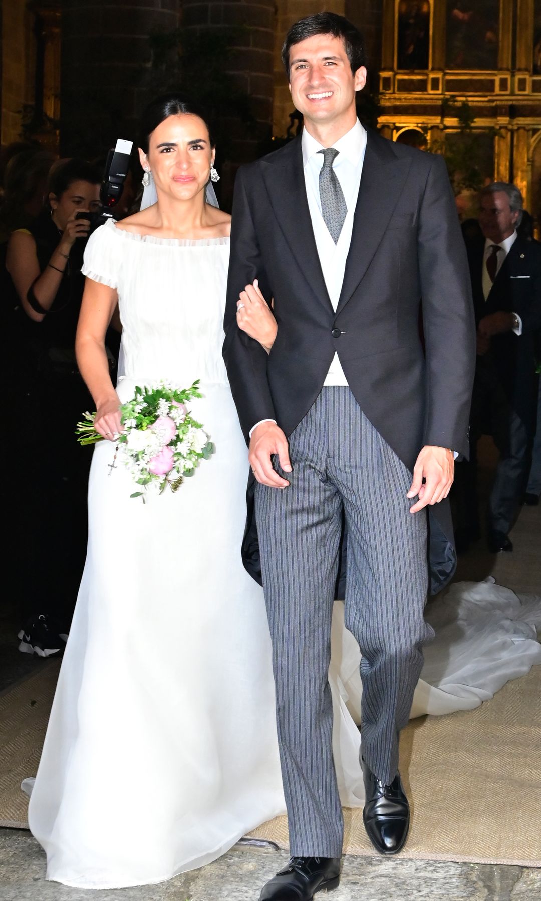 Blanca Sainz y Guillermo Comenge el día de su boda, celebrada en Cebreros, Ávila, el 9 de junio de 2023
