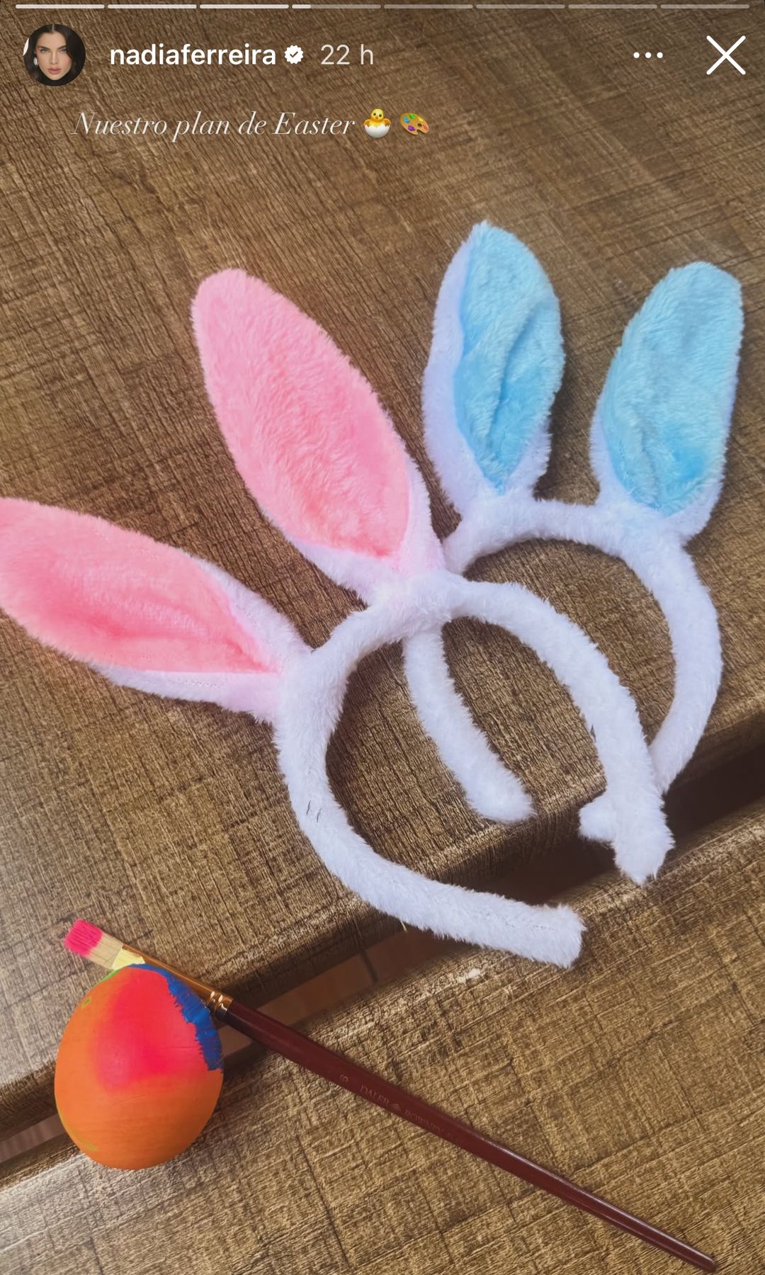 La reina de belleza celebró las Pascuas con unas bonitas actividades con su hijito.